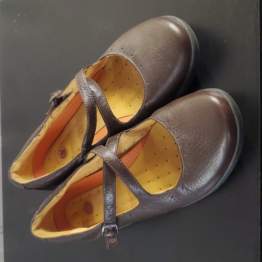 Women's Clark's Mary Jane shoes